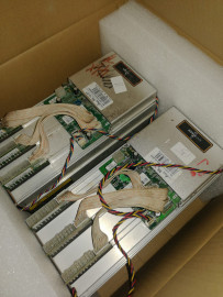 Bitmain AntMiner S9i, S9j, S9. 13.5-14,5TH/s± 5%